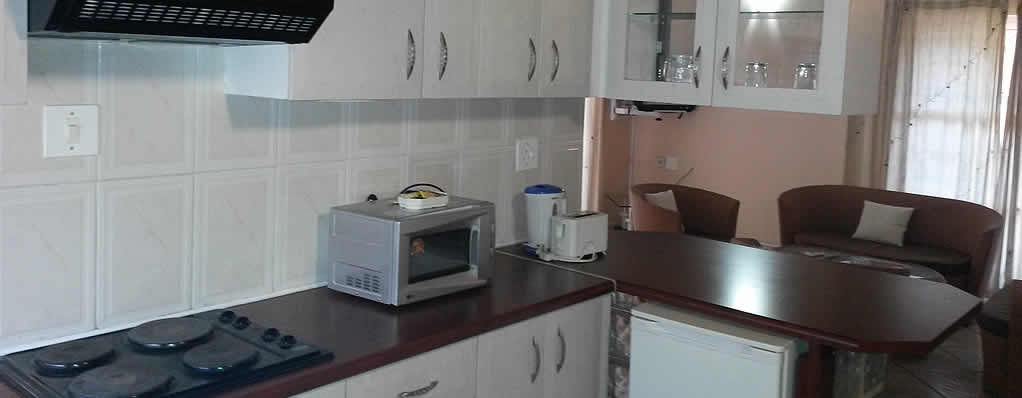 Chalet kitchen - self catering accommodation in eSwatini 